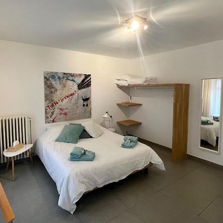 Apartment With Free Covered Parking - City Center Gent Exterior foto