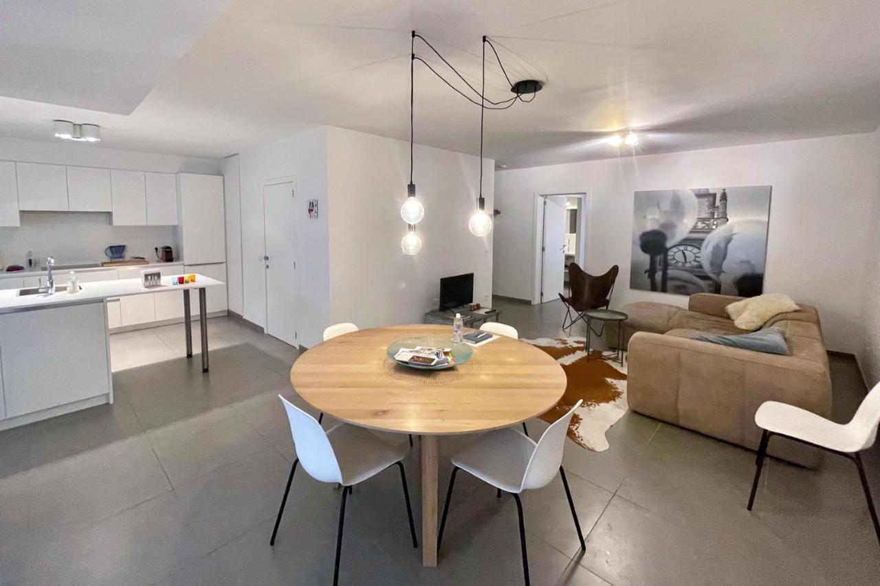 Apartment With Free Covered Parking - City Center Gent Exterior foto